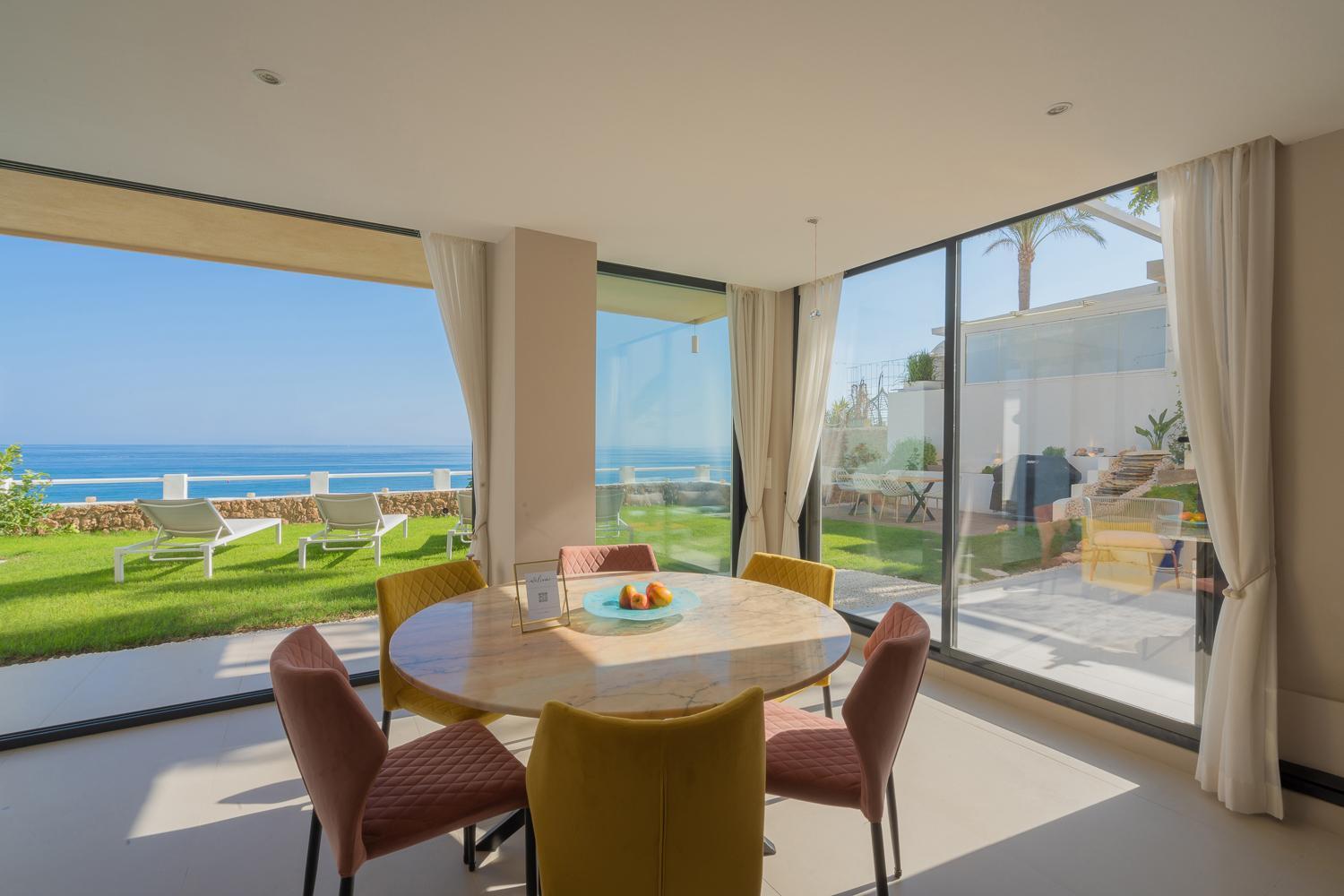 Private 250Sqm Garden Duplex, Jacuzzi, Cinema, Sea View Escape Apartment Torremolinos Exterior photo
